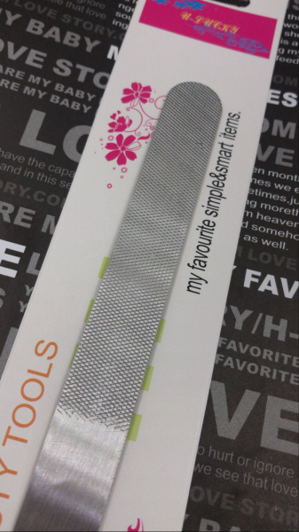 مبرد اظافر NAIL FILE